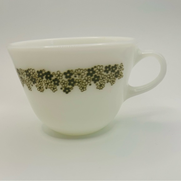 Vintage Pyrex Crazy Daisy Spring Blossom Green Milk Glass Cups Set of 6! - Picture 2 of 16